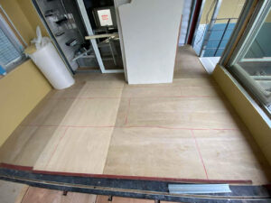 東京都葛飾区の戸建て住宅にて、置床工事を行いました。(乾式二重床)【秀和建工】