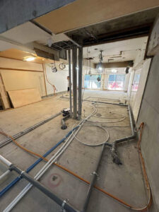 神奈川県鎌倉市のマンションにて、置床工事を行いました。（乾式二重床）【秀和建工】