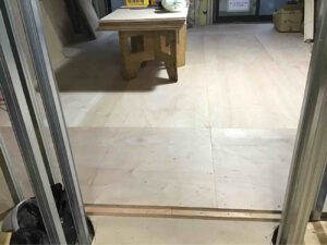 横浜市港北区のマンションにて、1day置床工事を行いました。（乾式二重床）【秀和建工】