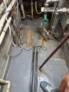 東京都港区のマンションにて、1day置床工事を行いました。（乾式二重床）【秀和建工】