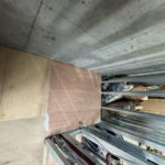 東京都世田谷区の店舗にて、置床工事を行いました。（乾式二重床）【秀和建工】