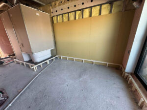 相模原市緑区のマンションにて、1day置床工事を行いました。（乾式二重床）【秀和建工】