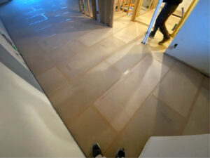 相模原市緑区のマンションにて、1day置床工事を行いました。（乾式二重床）【秀和建工】