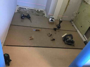 東京都大田区のマンションにて、置床工事を行いました。(乾式二重床)【秀和建工】