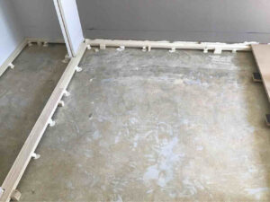 東京都大田区のマンションにて、置床工事を行いました。(乾式二重床)【秀和建工】