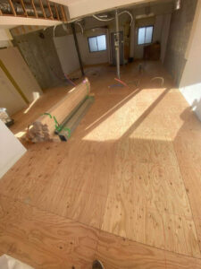 東京都港区のマンションにて、1day置床工事を行いました。（乾式二重床）【秀和建工】