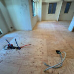 東京都中央区のマンションにて、1day置床工事を行いました。(乾式二重床)【秀和建工】