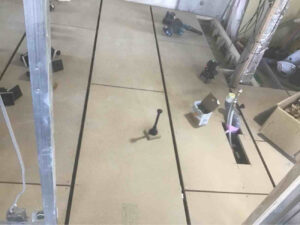 東京都中央区のマンションにて、1day置床工事を行いました。（乾式二重床）【秀和建工】