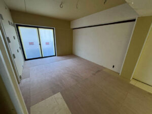 東京都渋谷区のマンションにて、１day置床工事を行いました。（乾式二重床）【秀和建工】