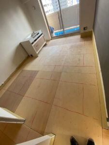 東京都中央区のマンションにて、置床工事を行いました。（乾式二重床）【秀和建工】