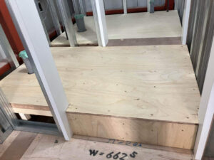 東京都江東区の店舗にて、置床工事を行いました。（乾式二重床）【秀和建工】