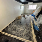 東京都千代田区のビルテナントにて、置床工事を行いました。（乾式二重床）【秀和建工】