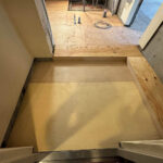 東京都港区のマンションにて、置床工事を行いました。（プラモクレン）【秀和建工】