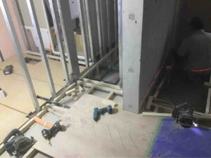 東京都世田谷区のマンションにて、置床工事を行いました。（乾式二重床）【秀和建工】