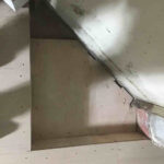 東京都品川区の店舗にて、置床工事を行いました。（乾式二重床）【秀和建工】