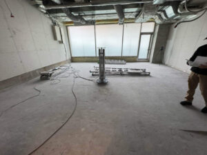 東京都渋谷区のマンションテナントにて、置床工事を行いました。（乾式二重床）【秀和建工】