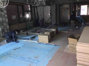 東京都港区にて、マンションの置床工事を行いました。(乾式二重床)【秀和建工】