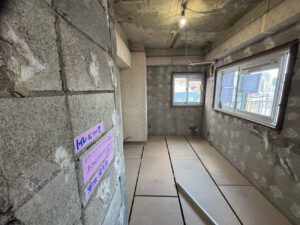 東京都品川区のマンションにて、1day置床工事を行いました。(乾式二重床)【秀和建工】