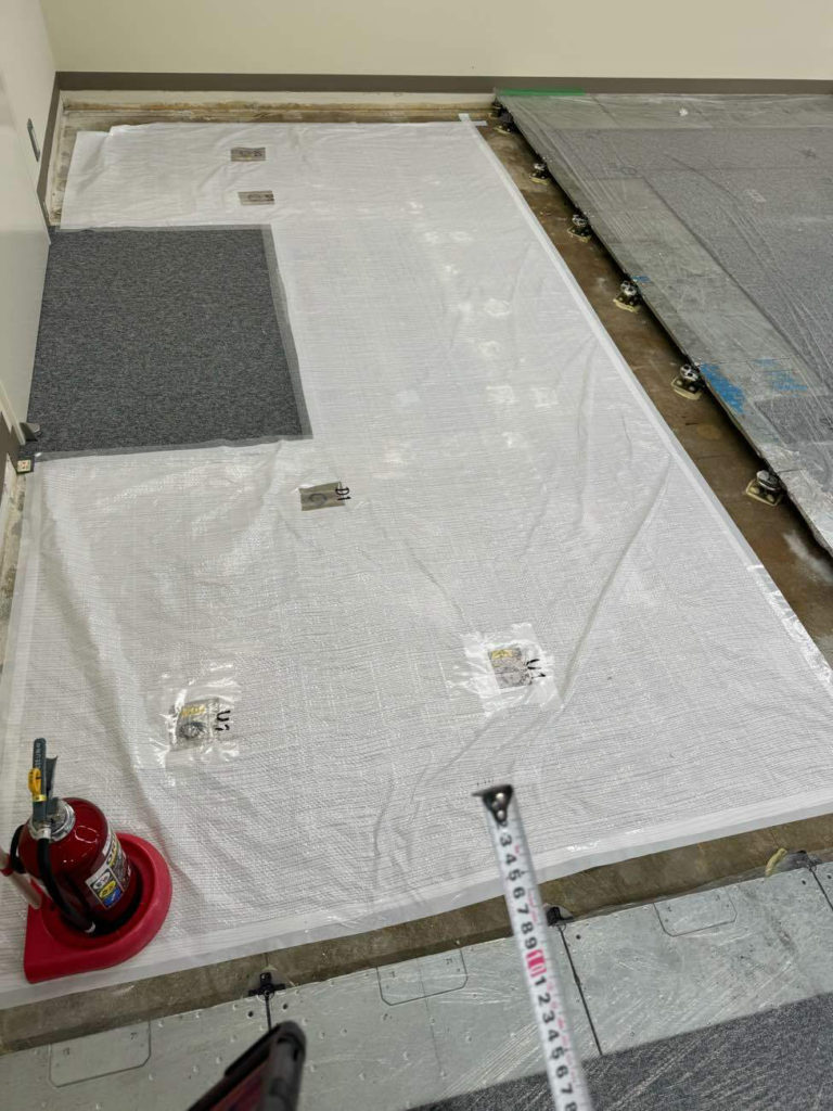 事務所改修 ＯＡフロア再調整 東京都新宿区