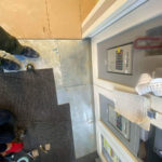 千葉県流山市の店舗にて、夜間工事にてＯＡフロア復旧工事を行いました。（秀和建工）