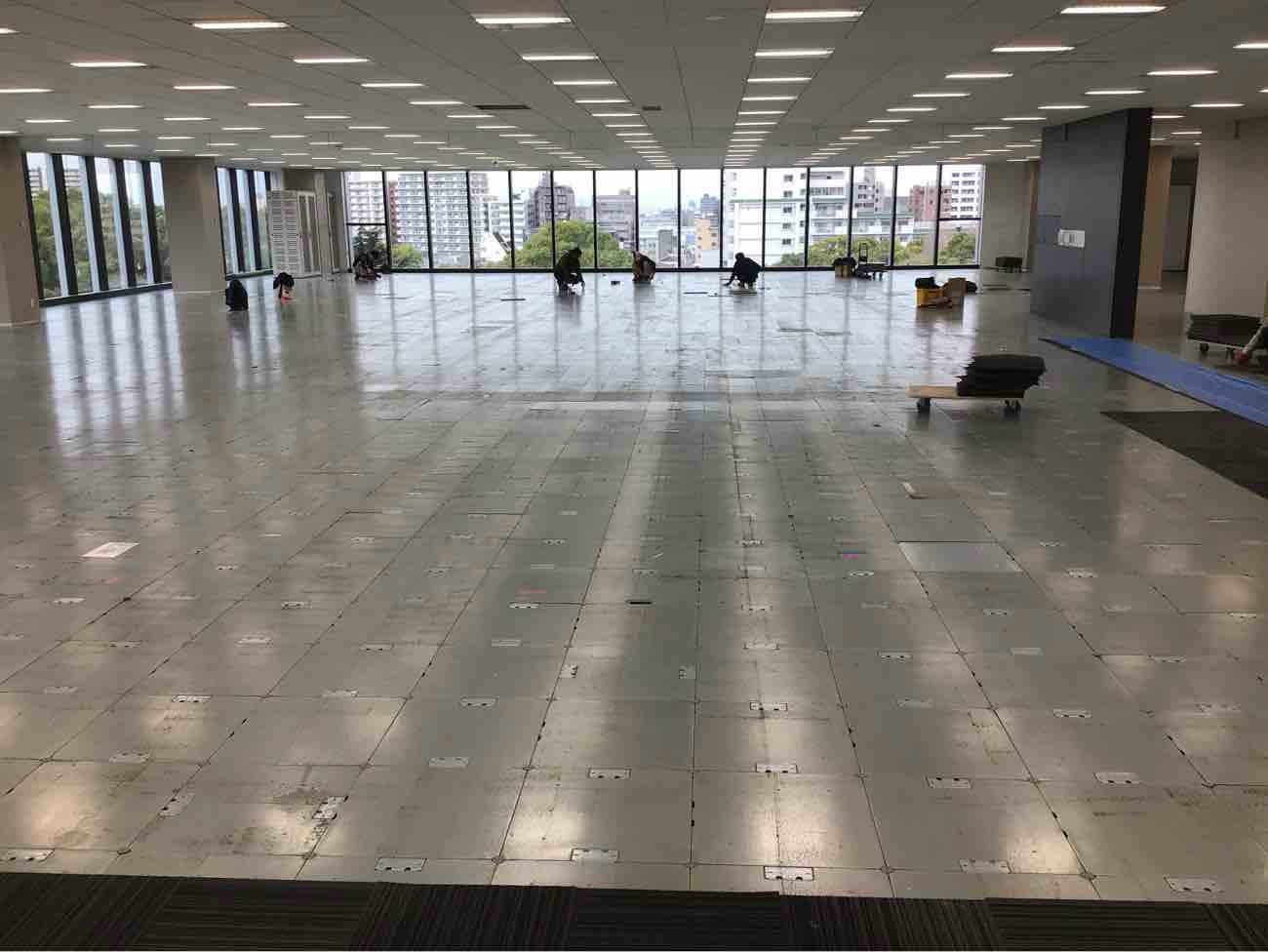 東京都大田区のオフィスにて、ＯＡフロア復旧工事を行いました。（秀和建工）