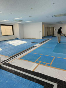 東京都中央区のオフィスにて、OAフロア工事を行いました。【秀和建工】