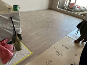 東京都中央区のマンションにて、防音フロア工事を行いました。【秀和建工】