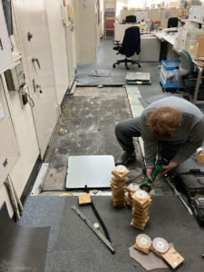 東京都世田谷区の事務所にて、OAフロア工事を行いました。（フクビFP3000）【秀和建工】