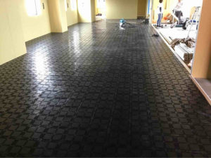 千葉県印西市にある店舗にて、OAフロア工事を行いました。（ステップラインＢＦ－５０）【秀和建工】