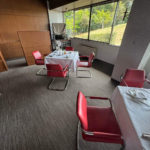 横浜市旭区のカントリークラブにて、タイルカーペット張替え工事を行いました。【秀和建工】