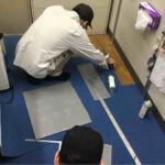 藤沢市南区の稼働中事務所にて、タイルカーペット張替工事を行いました。(TAJIMA製タイルカーペット481-283)【秀和建工】