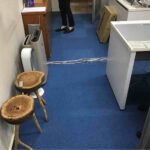 藤沢市南区の稼働中事務所にて、タイルカーペット張替工事を行いました。(TAJIMA製タイルカーペット481-283)【秀和建工】