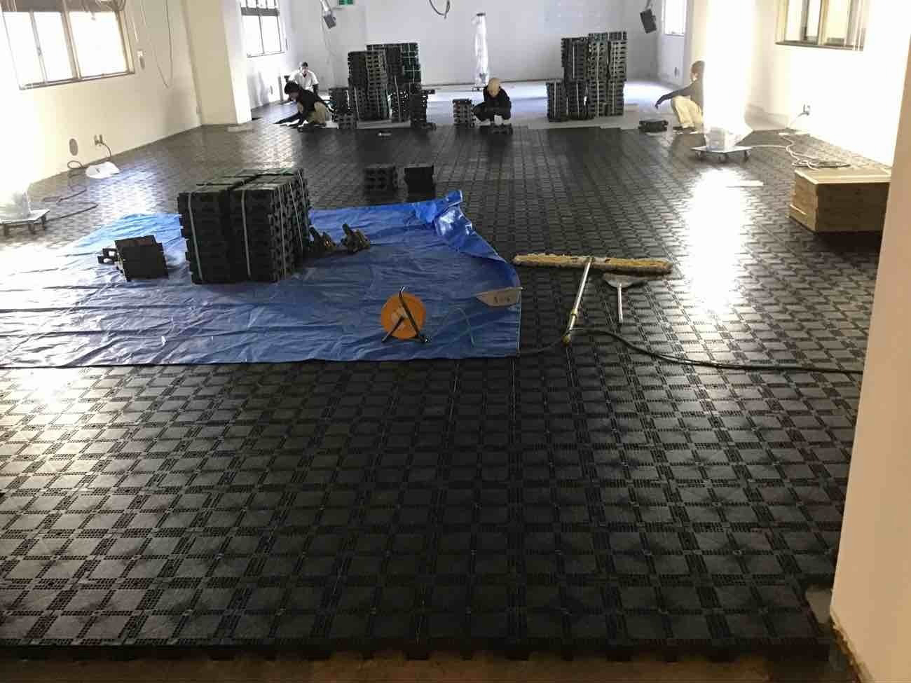 埼玉県川口市のオフィスにて、ステップライン樹脂OA工事を行いました。【秀和建工】