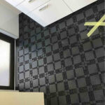 埼玉県川口市のオフィスにて、ステップライン樹脂OA工事を行いました。【秀和建工】