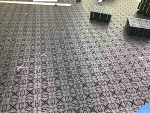 横浜市戸塚区のオフィスにて、OAフロア工事を行いました。【秀和建工】