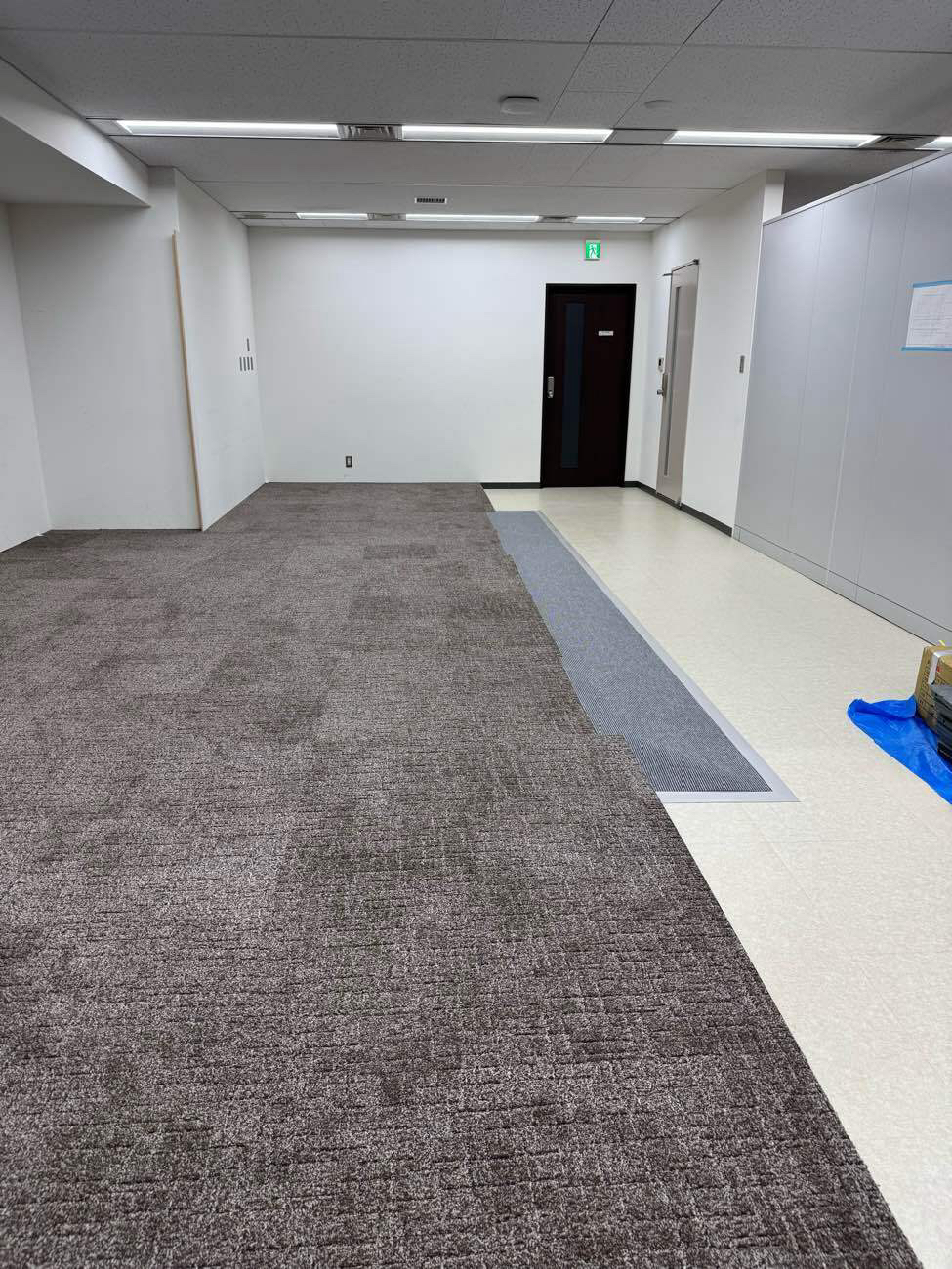 川崎市中原区の店舗にて、OAフロア工事を行いました。【秀和建工】