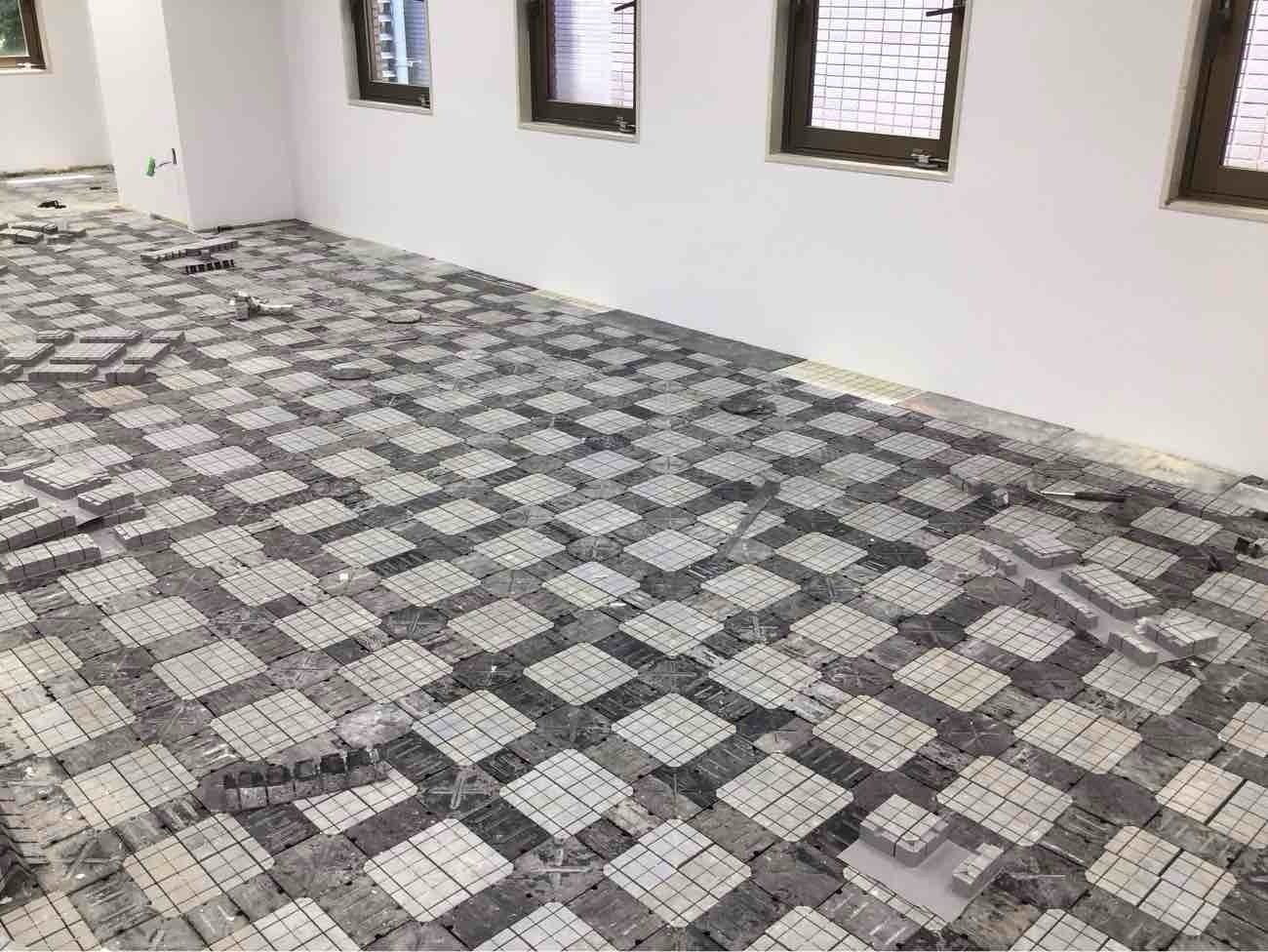 東京都渋谷区のオフィスにて、原状回復工事を行いました。(ステップライン製置敷樹脂OA BFH-40)【秀和建工】